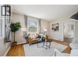 46 SENECA Drive - 9