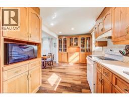 17 FOREST GLEN Court - 14