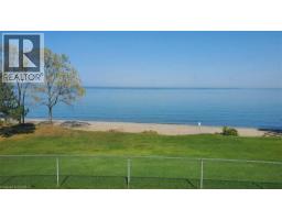 44 MORRISON Crescent - 11