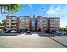 9 GRANT Boulevard UnitNo. 102 - 1