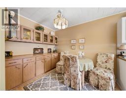 9 GRANT Boulevard UnitNo. 102 - 9