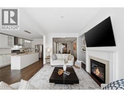 2466 VILLAGE Common - 20