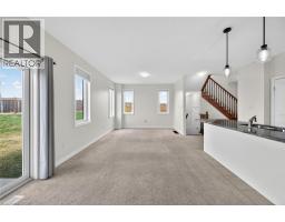 23 PINOT Crescent - 14