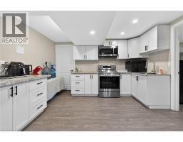 7809 HACKBERRY Trail E - 35