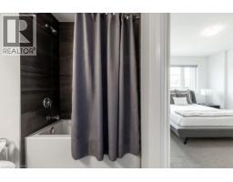 102 GREENWICH Avenue - 33
