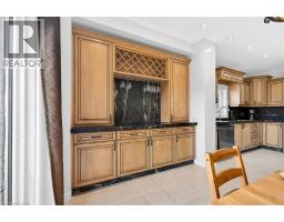 182 IRWIN Avenue - 14