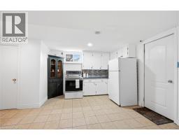 52 BONIFACE Avenue - 25