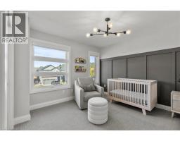 236 WALKER Road - 19