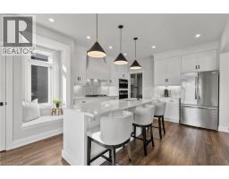 236 WALKER Road - 8