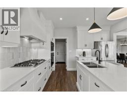 236 WALKER Road - 9