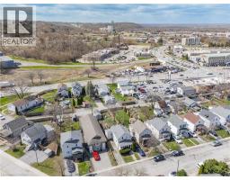 23 PINECREST Avenue - 40