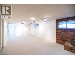 25 BANNISDALE Way - 32