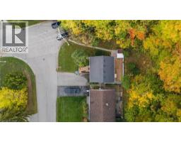 62 BRENTWOOD Drive - 10