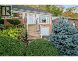 62 BRENTWOOD Drive - 2