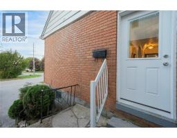 62 BRENTWOOD Drive - 36