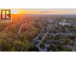62 BRENTWOOD Drive - 9