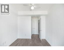 550 NORTH SERVICE Road UnitNo. 711 - 21