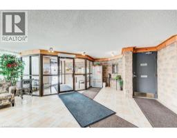 24 MARILYN Drive UnitNo. 704 - 34