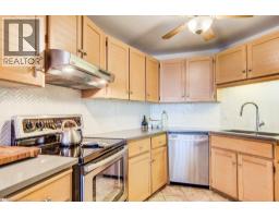 24 MARILYN Drive UnitNo. 704 - 8