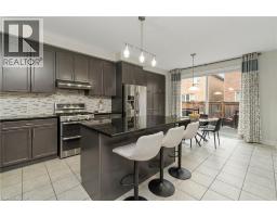 4 MACBEAN Crescent - 15