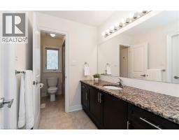 4 MACBEAN Crescent - 28