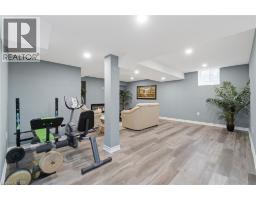 4 MACBEAN Crescent - 34