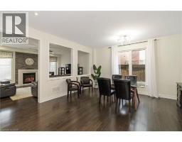 4 MACBEAN Crescent - 8