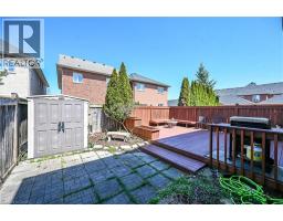 33 PANORAMA Way - 42