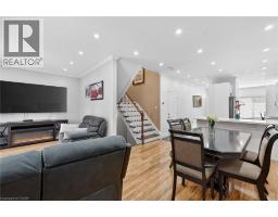 33 PANORAMA Way - 9