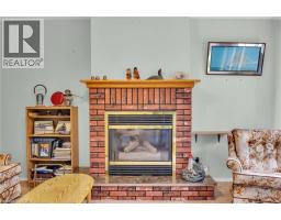 104 KING Street - 11