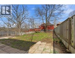 12 TODD Street - 32