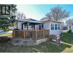 232 SILVERBIRCH Boulevard - 28