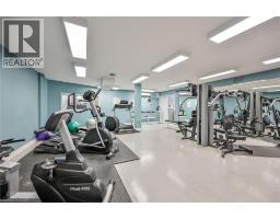 232 SILVERBIRCH Boulevard - 40