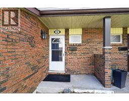 1460 GARTH Street UnitNo. 16A - 5