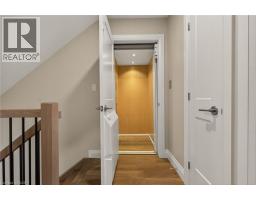 279 HESS Street S - 21