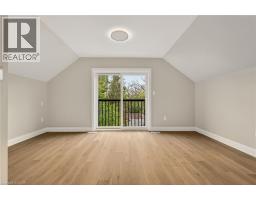 279 HESS Street S - 36