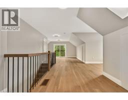 279 HESS Street S - 37