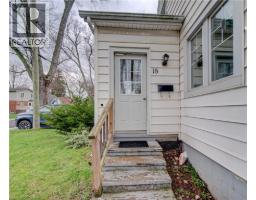 18 NORFOLK Street N - 4