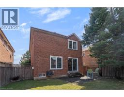 1471 PICKWICK Drive - 26