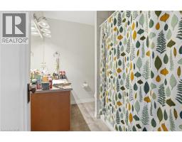 239 YORK Street - 10