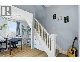 239 YORK Street - 9