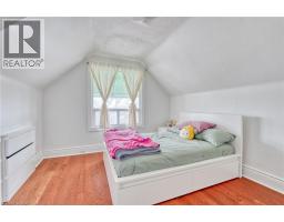 118 CAMERON Avenue N - 19