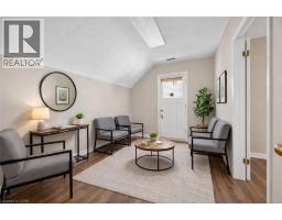 48 CARLISLE Street - 11