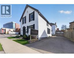 48 CARLISLE Street - 18