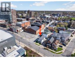 48 CARLISLE Street - 21