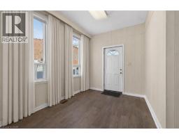 48 CARLISLE Street - 7