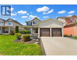 29 WATSON Crescent - 1
