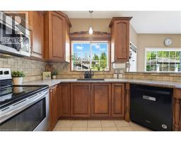 29 WATSON Crescent - 10