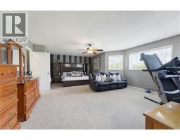29 WATSON Crescent - 19
