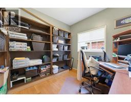 29 WATSON Crescent - 27